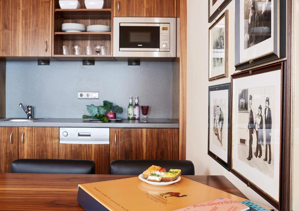 Living Hotel an der Oper - Resim 13