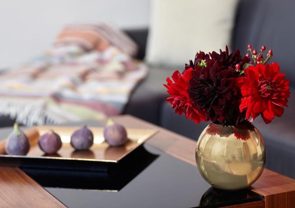 Living Hotel an der Oper - Resim 39