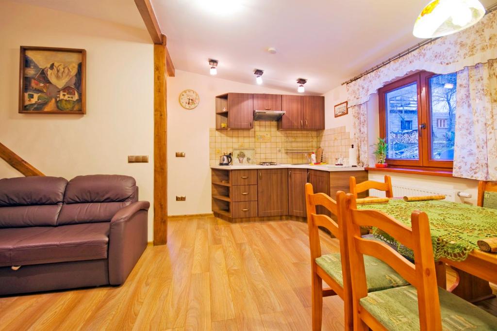 Willa Róż w Międzygórzu - 16