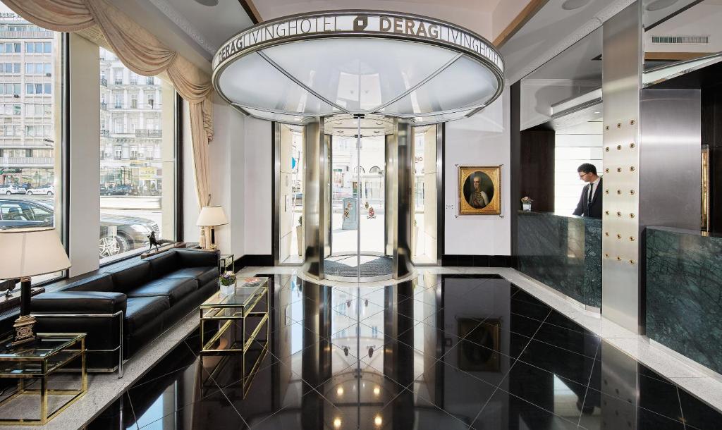 Living Hotel an der Oper - Resim 7