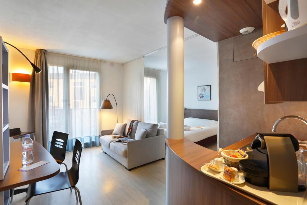 Posezení v ubytování Suite Home Apt Luberon