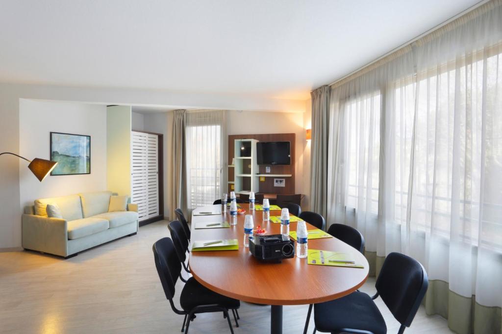 Posezení v ubytování Suite Home Apt Luberon