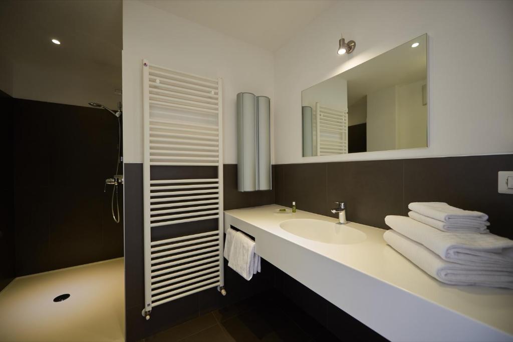 Koupelna v ubytování Agriturismo Maso Botes