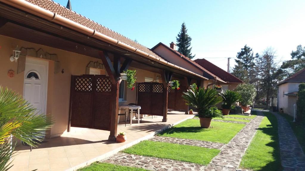 Zahrada ubytování Muskátli Apartman