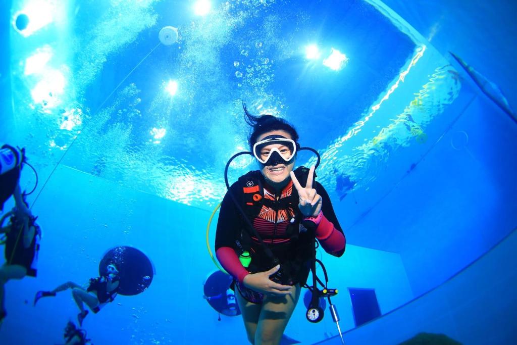 Hosté ubytování Divecube Hotel
