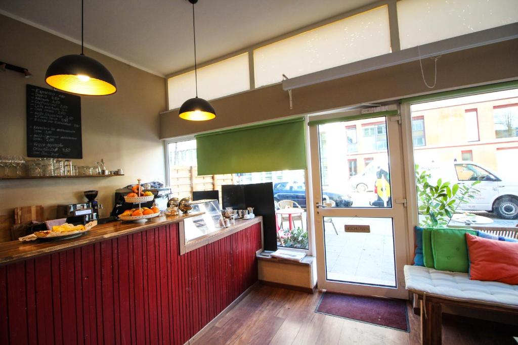 Kuchyň nebo kuchyňský kout v ubytování das kleine Hotel in München