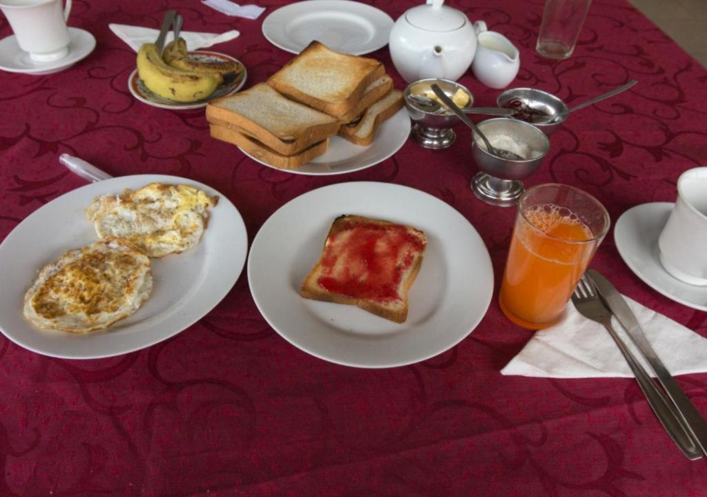 Jídlo v hotelu nebo okolí
