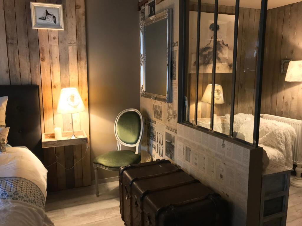 Postel nebo postele na pokoji v ubytování Le Relais de Chassepierre