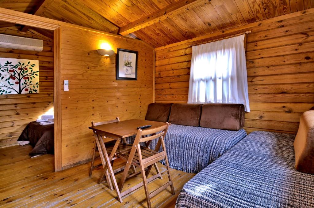 Posedenie v ubytovaní Camping Reina Isabel