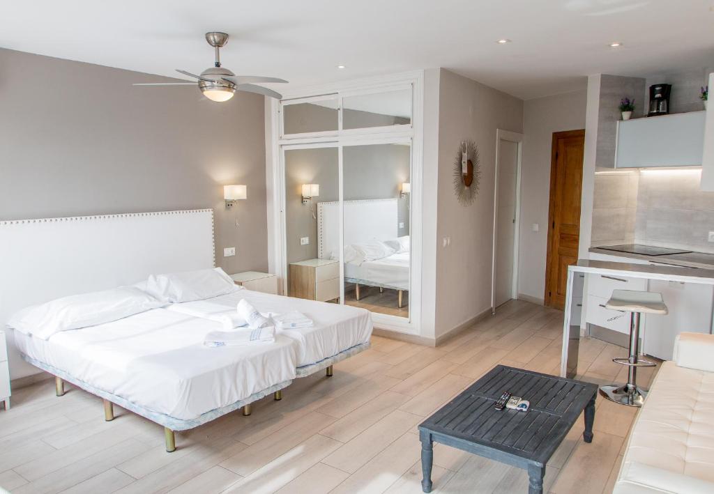 Palm Beach Club Apartamentos Carihuela - Suite