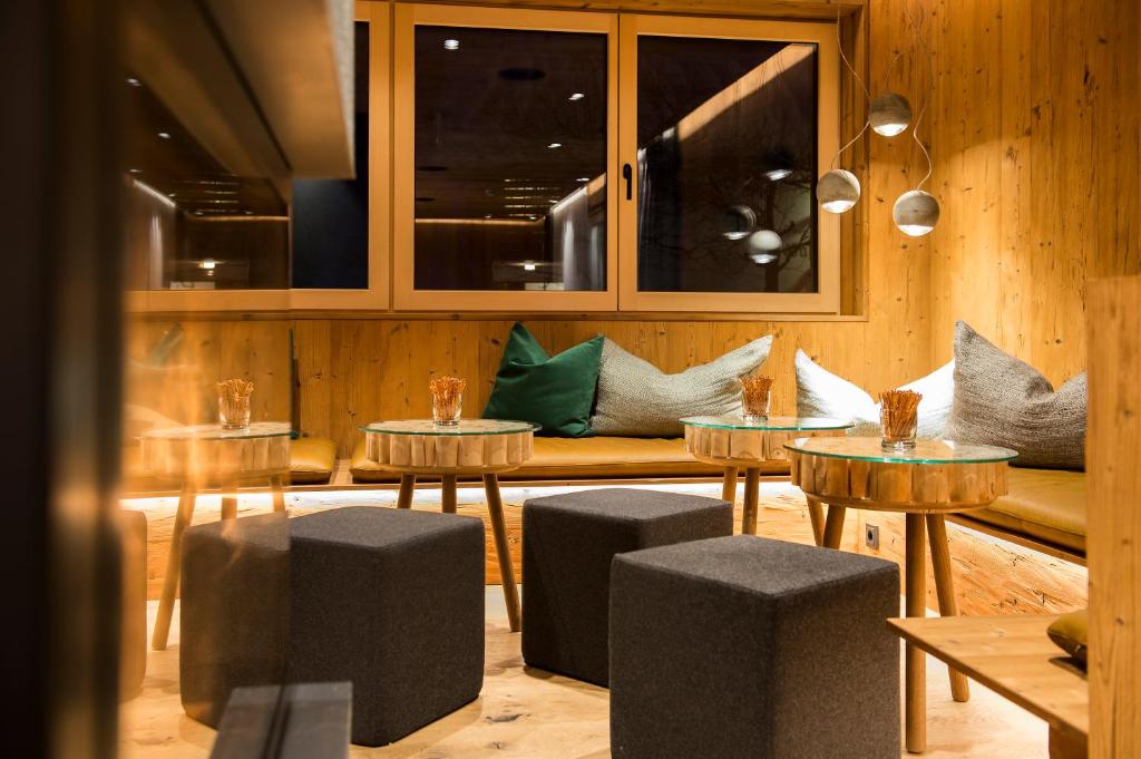 Posezení v ubytování Adler Damüls Gasthof Hotel