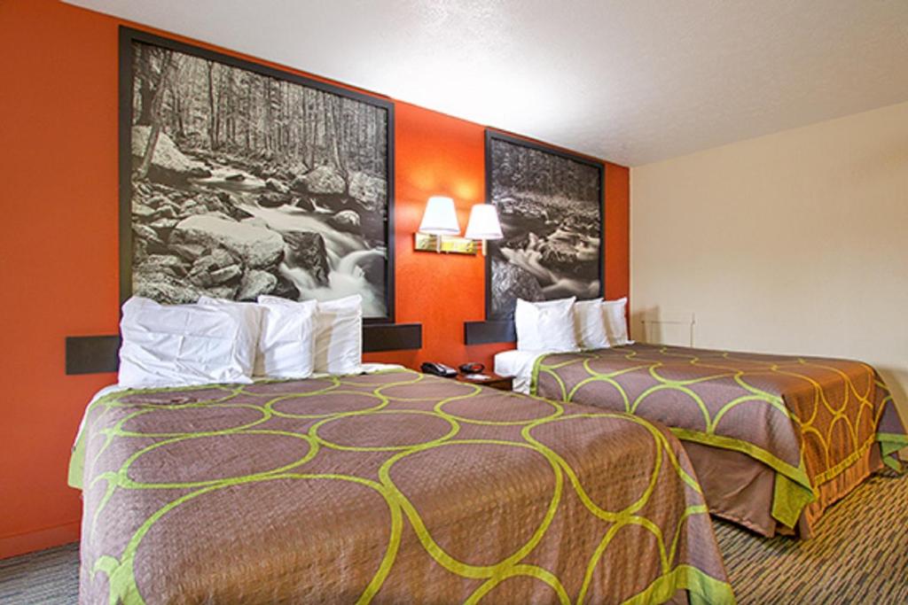 Super 8 by Wyndham Christiansburg - Habitación Con 2 Camas Grandes - No Fumadores
