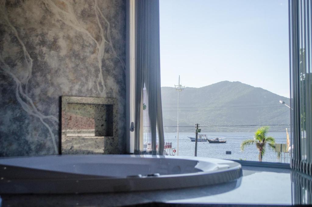Pousada Ilha da Magia - Suite With Hot Tub