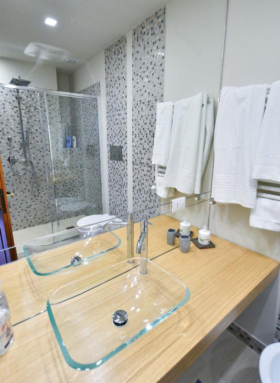 A bathroom at Parnasus