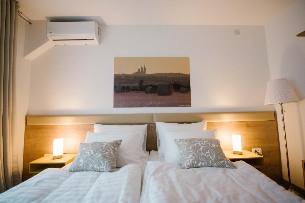 Postel nebo postele na pokoji v ubytování 2I rooms