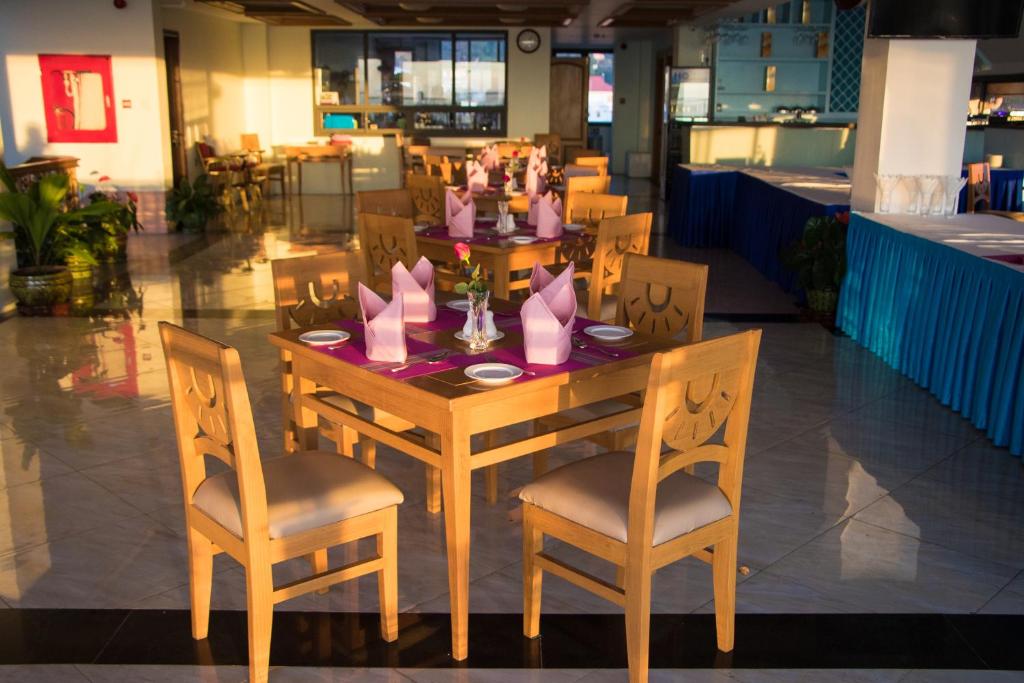 Restaurace v ubytování Mountain Star Hotel