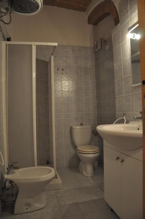 Kúpeľňa v ubytovaní Monolocale con piscina S.Martino