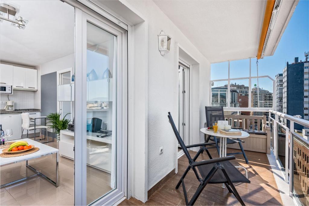 Balkón alebo terasa v ubytovaní Susana Beach Apartment in Malaga by Solaga Holiday Homes