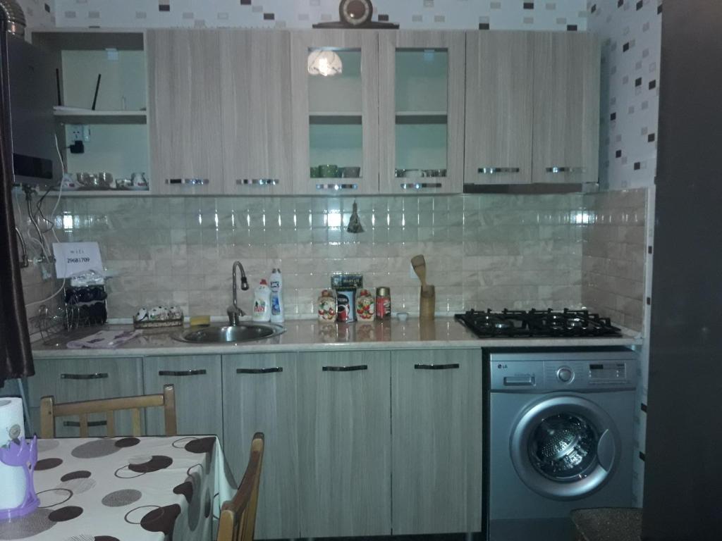 Kuchyň nebo kuchyňský kout v ubytování zeiko s guesthouse
