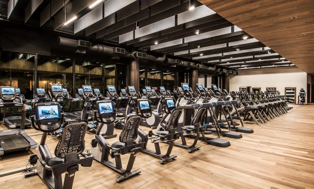 Fitness centrum a/nebo fitness zařízení v ubytování The Hotel & Athletic Club at Midtown