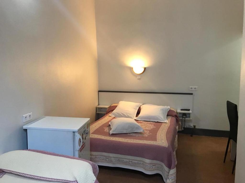 Легло или легла в стая в Hôtel Des Fontaines