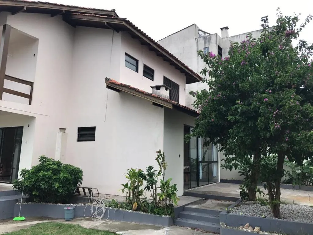 Casa 4 Quartos Praia dos Ingleses, Florianópolis, Brazilia