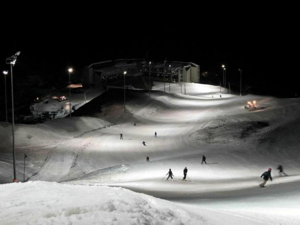 Gudauri Loft Apartment 418, Next to the Pirveli Lift v zimě