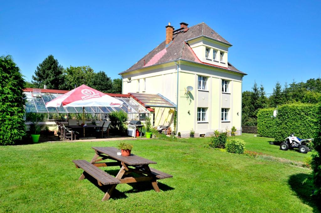 Zahrada ubytování Vila Kateřina