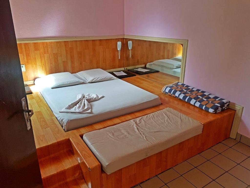  Hotel Comodoro De Quaraí
