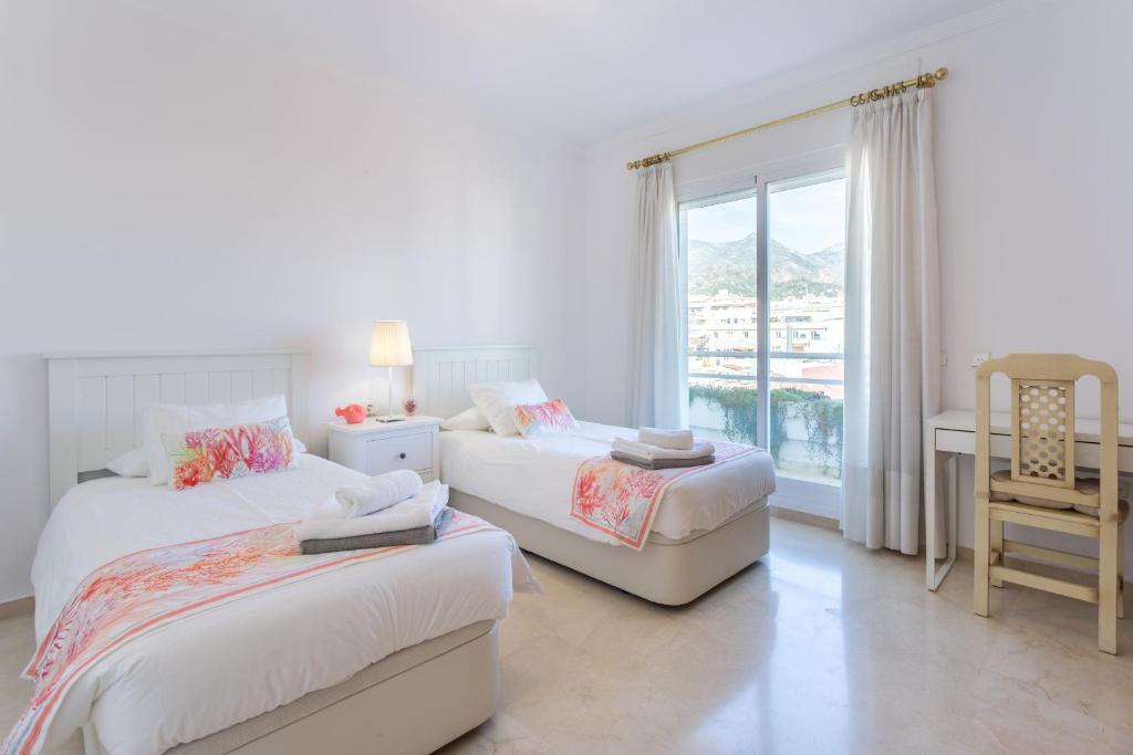 Postel nebo postele na pokoji v ubytování Apartamento Marbella Playa Centro