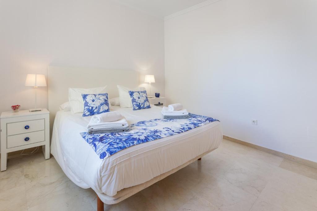 Postel nebo postele na pokoji v ubytování Apartamento Marbella Playa Centro