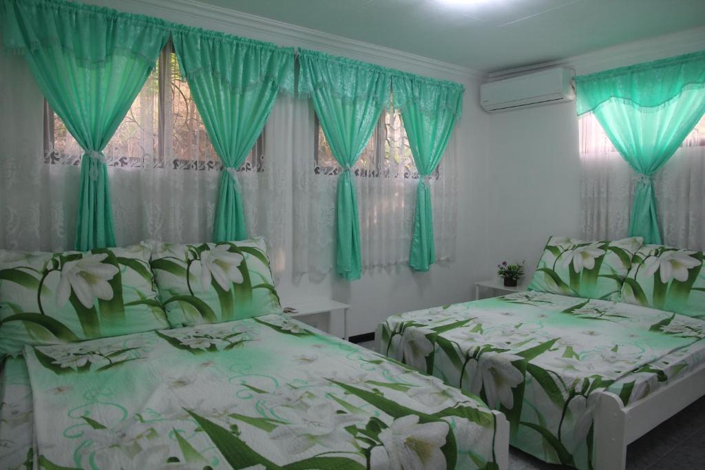 Postel nebo postele na pokoji v ubytování Barracuda apartments