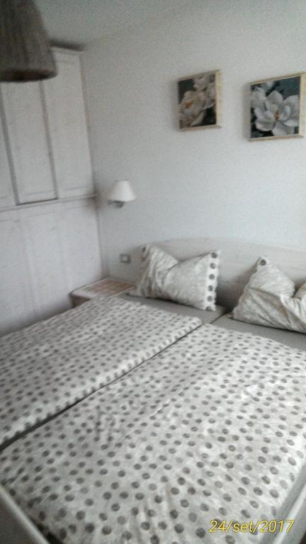 Fotografia z galérie ubytovania Casa Gialla v destinácii Lavarone