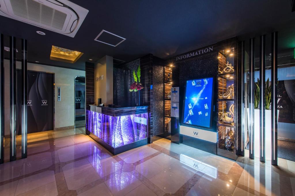 TV a/nebo společenská místnost v ubytování HOTEL W-AVANZA-W GROUP HOTELS and RESORTS-