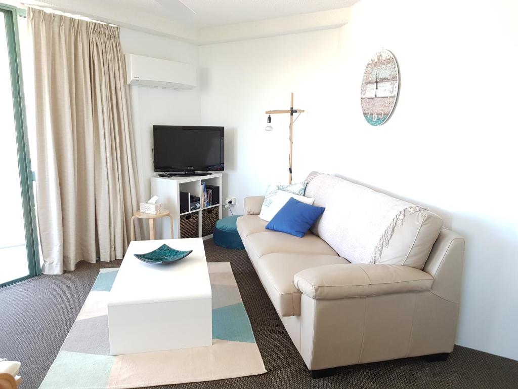 TV a/nebo společenská místnost v ubytování Excellsior Apartments