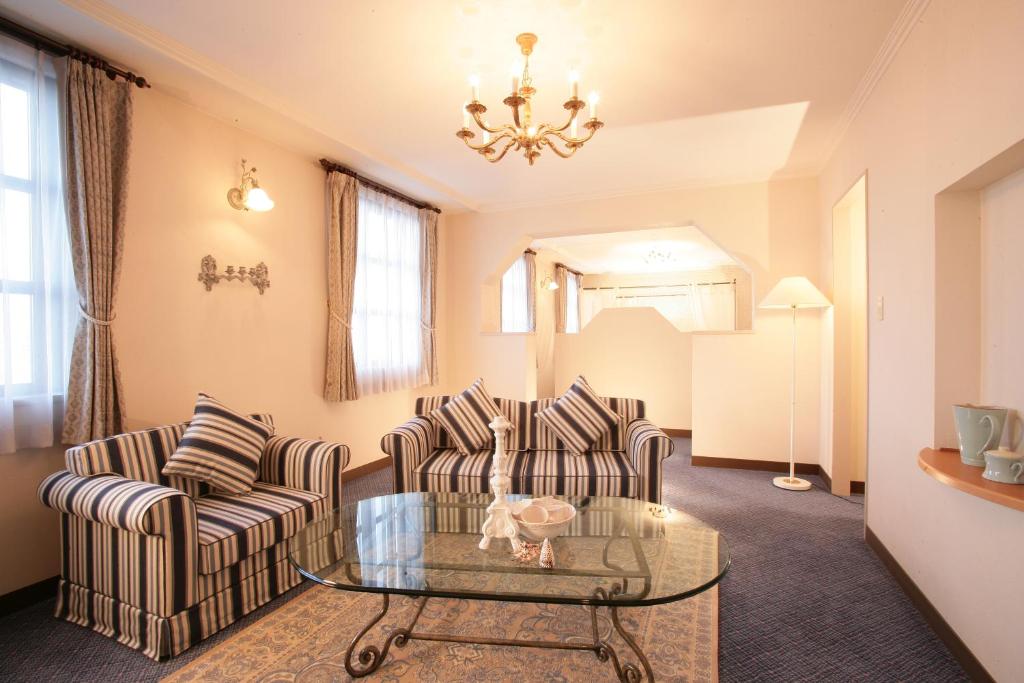 Posezení v ubytování Kitabiwako Hotel Grazie