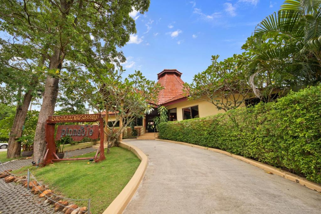 Zahrada ubytování Pinnacle Samui Resort