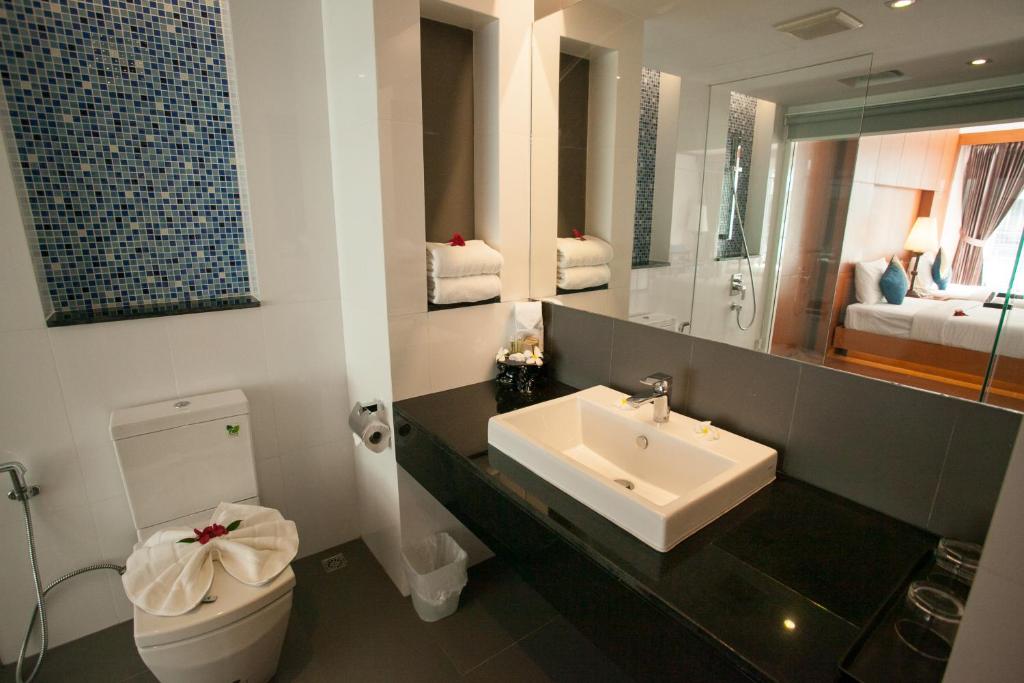Koupelna v ubytování Phi Phi Harbour View Hotel-SHA Extra Plus