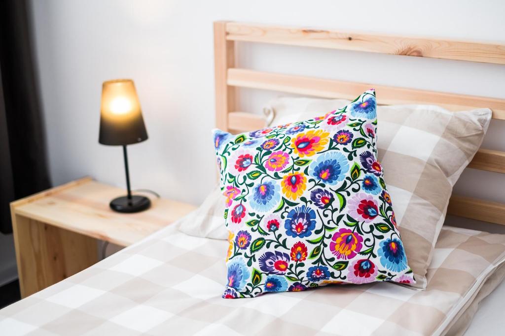 Postel nebo postele na pokoji v ubytování HOSTEL "likeHOME"