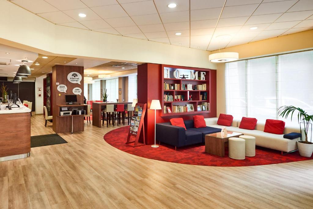 CAMPANILE PRIME Krakow Old Town