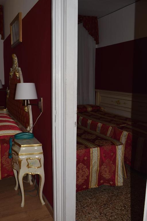 Posezení v ubytování Albergo Basilea