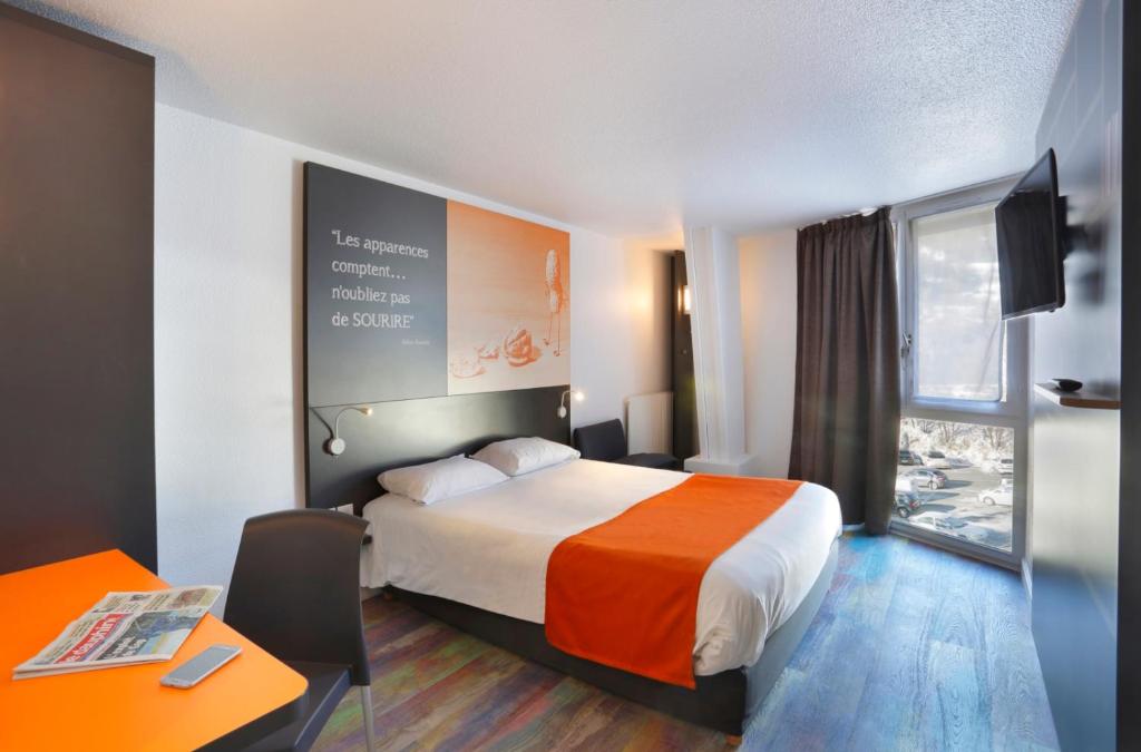 Postel nebo postele na pokoji v ubytování Suite Home Briancon Serre Chevalier