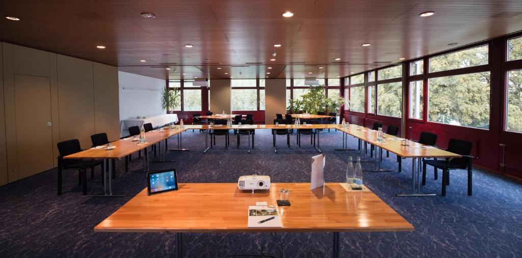 Ärikülastajate ala ja/või konverentsiruum majutusasutuses Park - Hotel Inseli