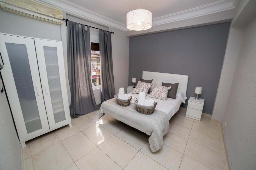 Old Town Alicante - Camera Matrimoniale Deluxe Con Bagno In Comune