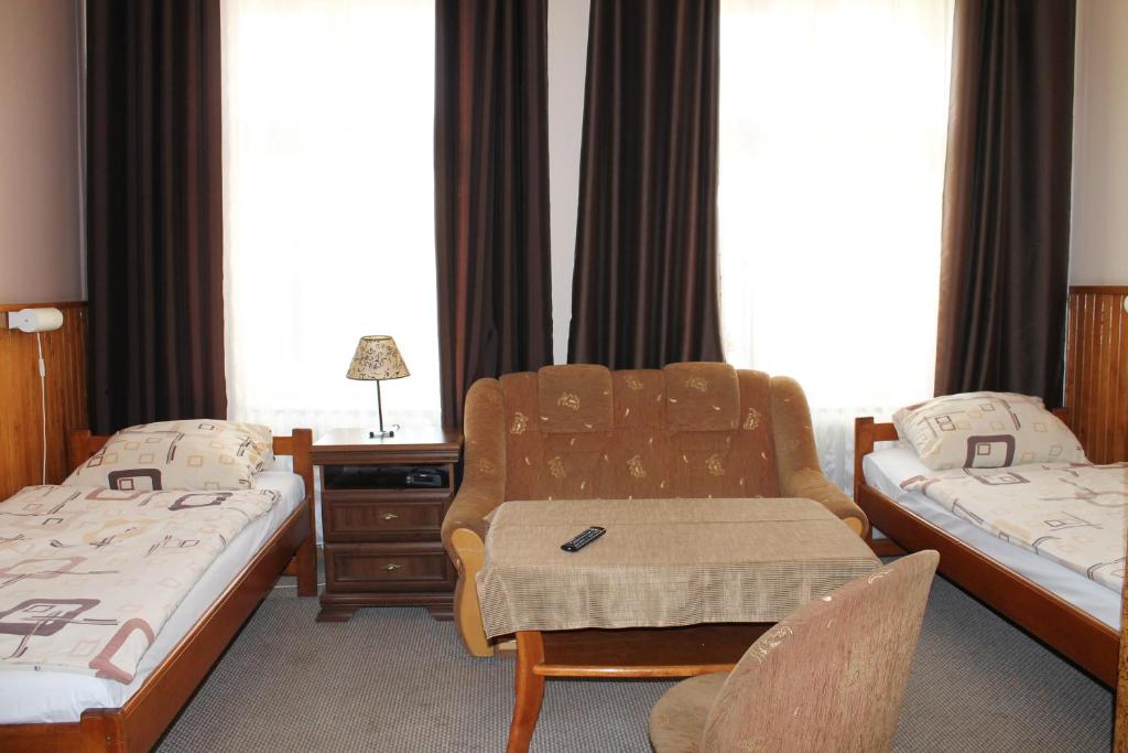 Hotel Polonia - Deluxe Tweepersoonskamer Met Eigen Badkamer