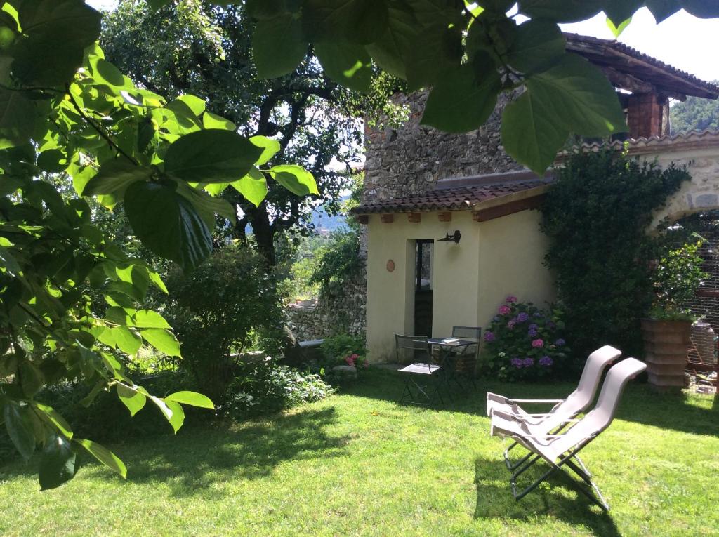 Zahrada ubytování B&B Locus Amoenus