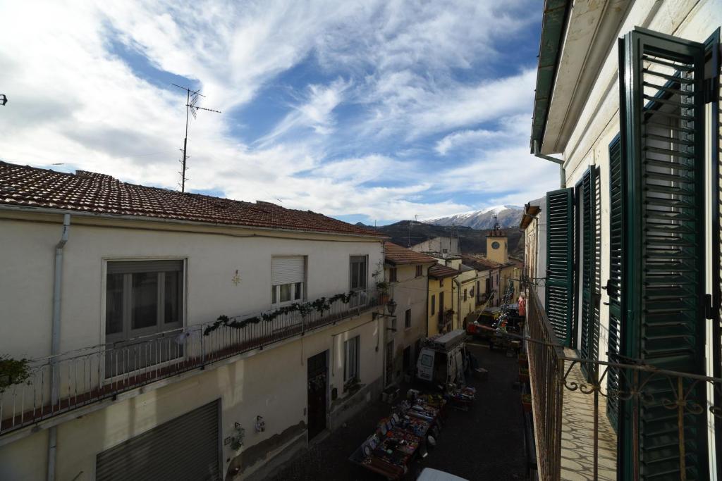 Nespecifikovaný výhled na hory nebo výhled na hory při pohledu z bed and breakfast