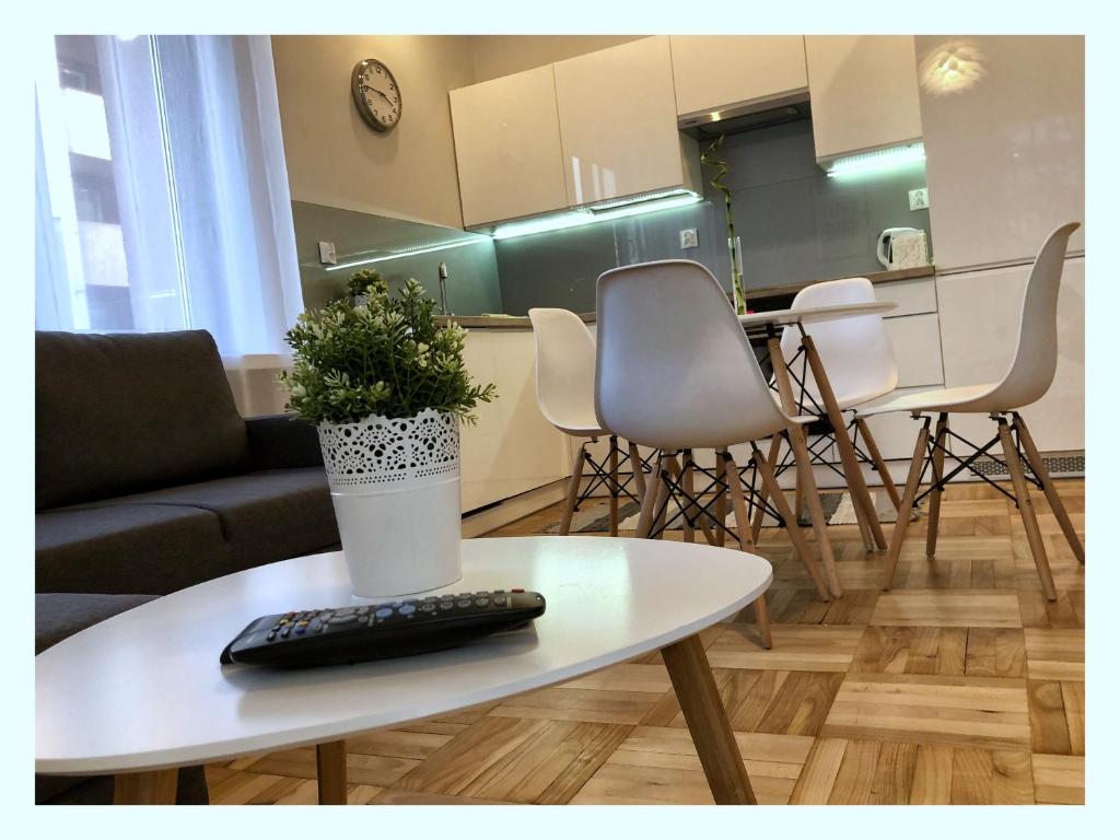 Posedenie v ubytovaní Apartament przy Ratuszu