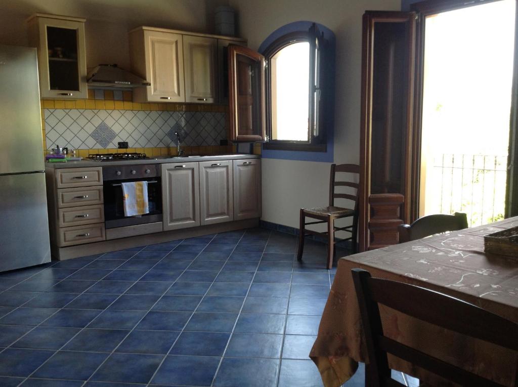Case Vacanze Casa Romana - Casa Con Due Camere Da Letto