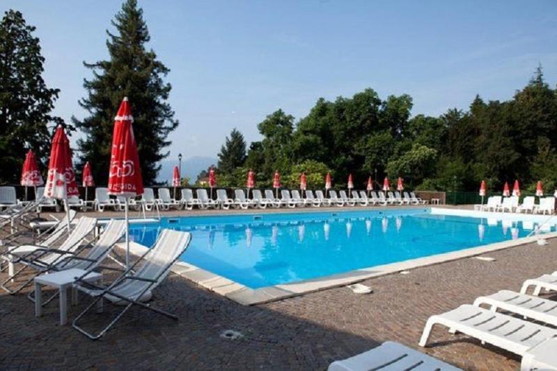 Bazén v ubytování Selva 1 nebo v jeho okolí